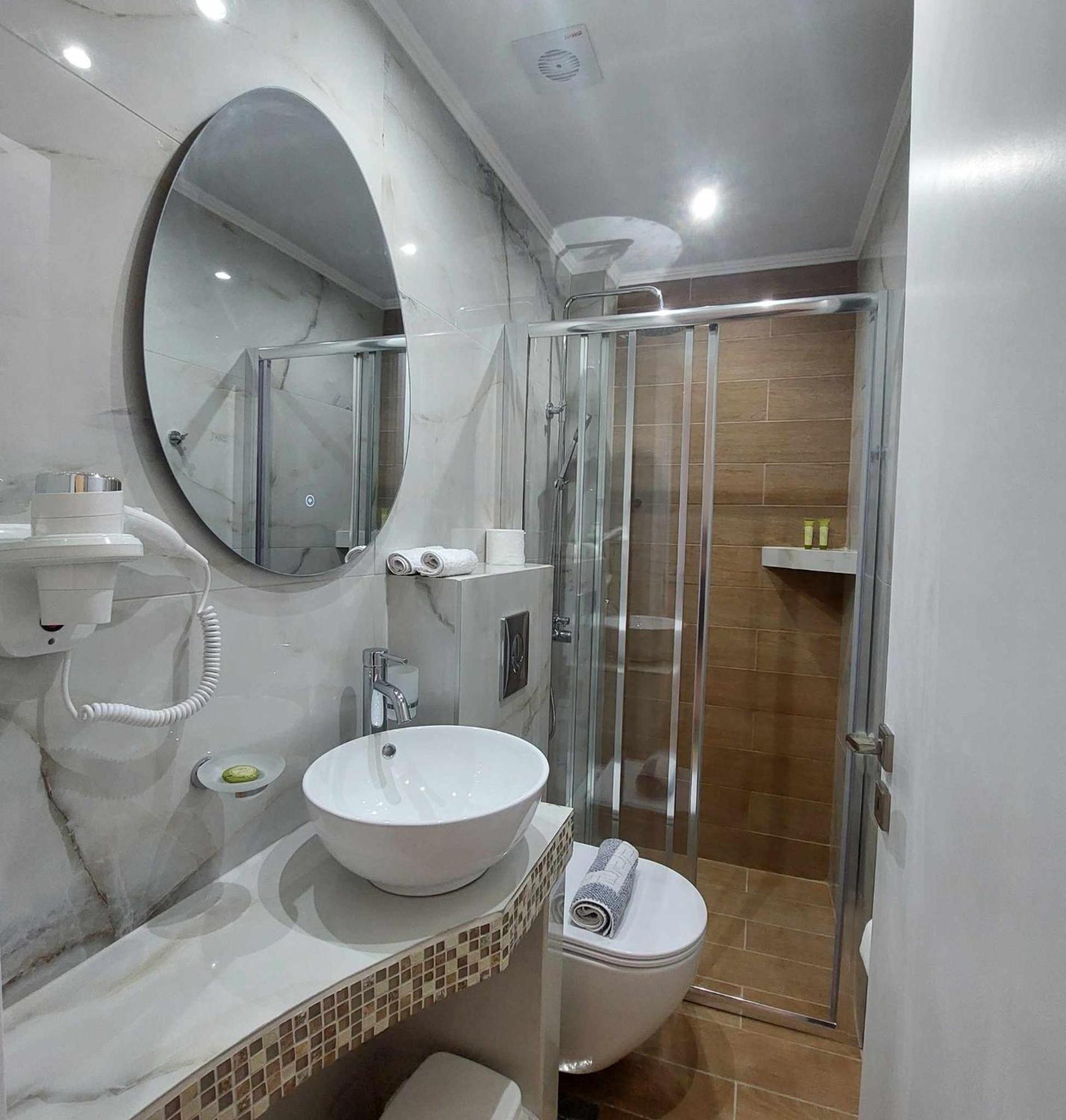 Delfini Bay Retreat Apartment วาซีลีกี ภายนอก รูปภาพ