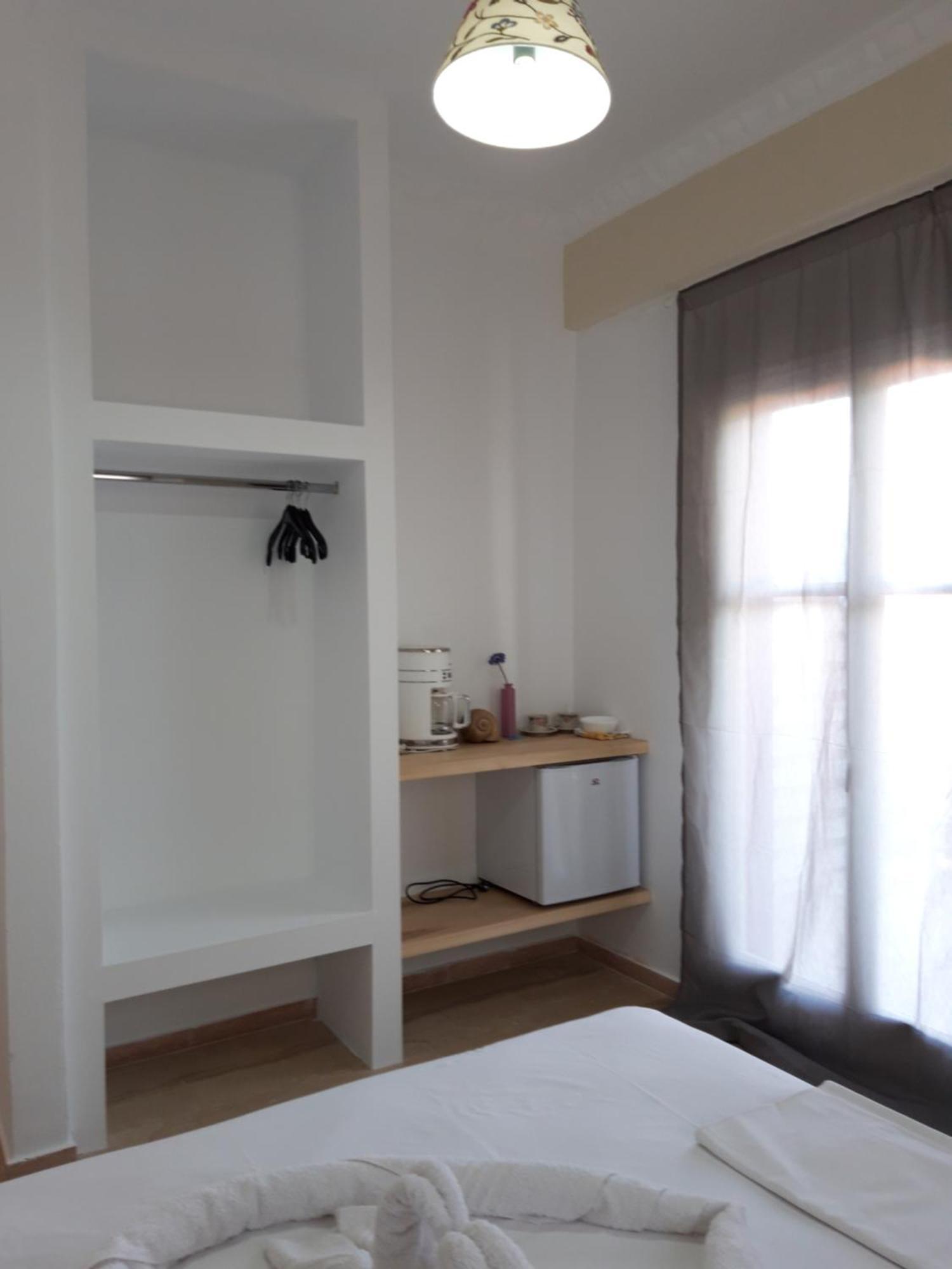 Delfini Bay Retreat Apartment วาซีลีกี ภายนอก รูปภาพ