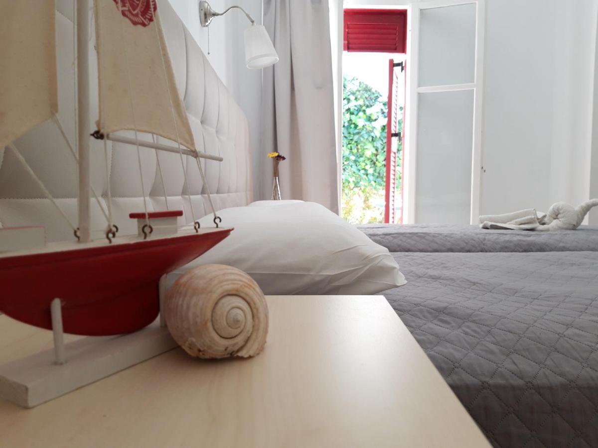 Delfini Bay Retreat Apartment วาซีลีกี ภายนอก รูปภาพ